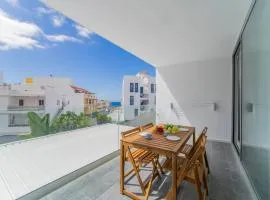 CHL Naos del Mar, seaside apartment and pool