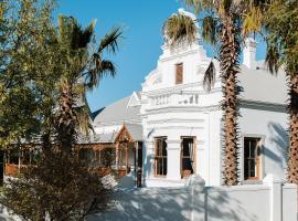 Old Posthouse Guest Accommodation, hotel in Ladismith