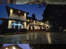 Traditional 4 Bedroom Villa - Sukun Heritage