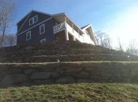 Big Boulder at Killington - Renovated Home with Hot Tub, Sauna, and Views
