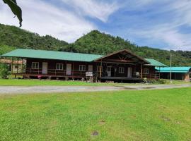 Tambatuon Homestead, camping resort en Kota Belud