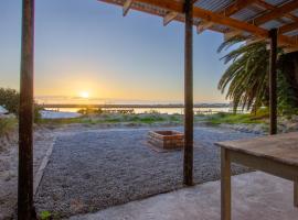 Bergriver Nest, hotel en Velddrif