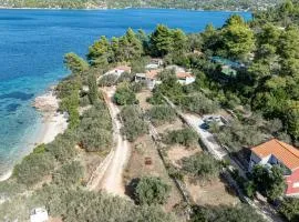 Apartment Ivana near the beach