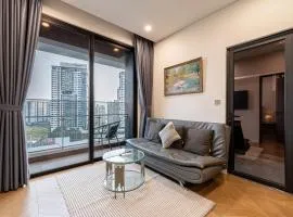 The Grand Vista Lumiere Riverside District 2 Apartment