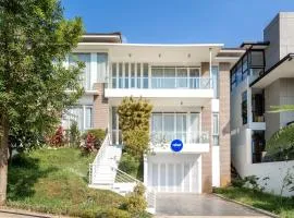 Rehat at Villa Golf Island Dago Resort II