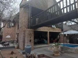 Panthera Lodge