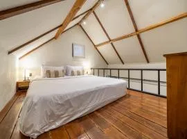 Balance, Beauty and WiFi - Find It All at Sarang Apartments 2