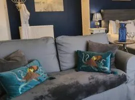 Seafarers Boutique Suites - Adults Only