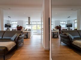 LüneBase Loft - Traum zwischen Altstadt und City, отель в городе Люнебург