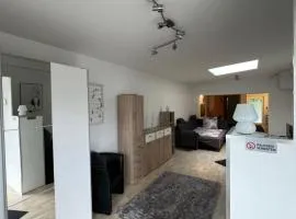 Gemütliches, barrierefreies Apartment in Dortmund-Brackel, Ruhige Lage, nur 5 Minuten zum Flughafen Dortmund