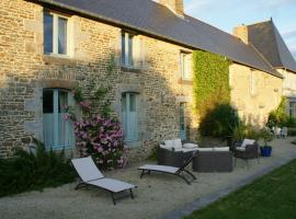 Le Clos Saint-Gilles, glamping site in Ardevon