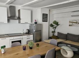 Vila Emona, pet-friendly hotel in Mali Lošinj