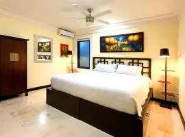 Big & Luxury 2BR on 5th Ave, King Bed, 2 Baths