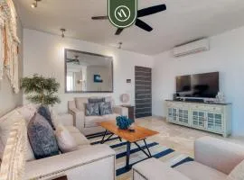 Corner 2 BR Condo - Spectacular Oceanview Sunsets