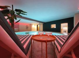 Le Beverly Moon - Private Pool & Spa, спа хотел в Динант