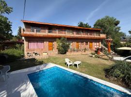 Ohana Apartments (solo familias), hotel en Villa Carlos Paz