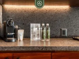 Luxury 2 BR Condo with Beachview - Rooftop Pool