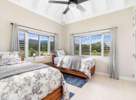 3rd Floor Condo wMountain Views - Beach Access - Pool), condo em Richmond