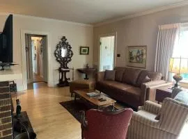 Historic McDowell House Antique Charm by Hospital