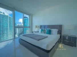 GORGEOUS VIEWS Luxury Miami Brickell Pool Gym Spa