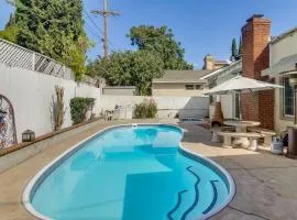 Less Than 1 Mi to Universal Studios LA Area Getaway