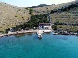 House Lateen