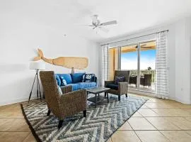 Spacious Gated Minorca Retreat, Pet Friendly with Pond Views and Resort Amenities - MM403