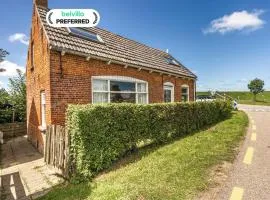 Holiday Home Nieuwvliet-Bad near Beach