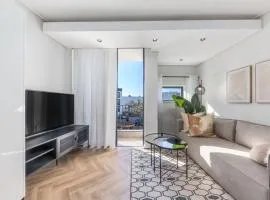 On Park - Century City Lux Studio Apartment