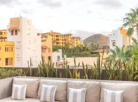 Spacious Modern Condo On Marina by Medano Beach Jacuzzi WiFi