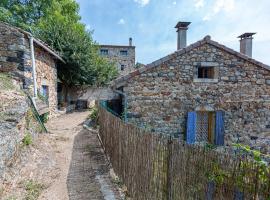 Maison De Village Le Bacci, hotel i Vals-les-Bains
