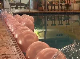 APARTAMENTO CÉNTRICO con PISCINA a UNA CUADRA