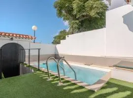 Villa Vinidum ,CINEMA&PRIVATE POOL&JACUZZI