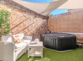 Villa Vinidum ,CINEMA&PRIVATE POOL&JACUZZI, hotel in Arona