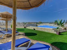 Villa Damara, hotel com piscinas em Albox