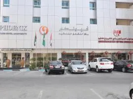Phoenix Plaza Hotel Apartments