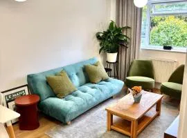 Modern Flat In Penge - 3 person