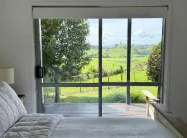 Hideaway Cottage, Tauranga, so close to Bethlehem & Mount Manganui