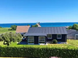 6 person holiday home in Augustenborg