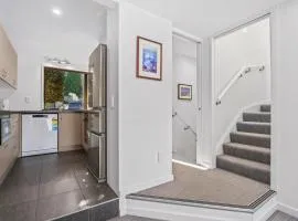 The Lodges CBD 3 Bedroom Apartment Walk To Town
