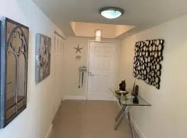 Luxurious 2BD Condo with Direct Ocean Views & Resort Pool in Sunny Isles