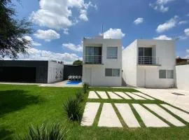 Casa Mezquite