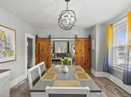 Spacious Cottage near Airport, Hospitals, & HWYs