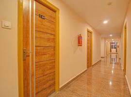 Townhouse Whiteridge Gachibowli Near AIG Hospital, hotel in Hyderabad