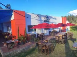Hospedaje & Restaurante Rancho Grande Tocancipá SAS