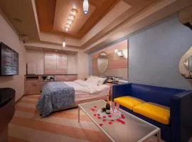 Hotel Grand Garden (Adult Only)