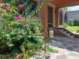 Villa Colibri, viešbutis mieste Tekiskiapanas
