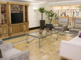 Holiday Inn Express Monterrey Galerias-San Jeronimo by IHG, hotel en Monterrey