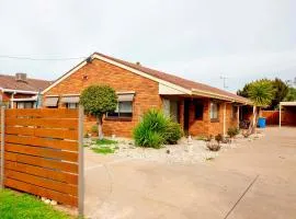 Arnie's Place