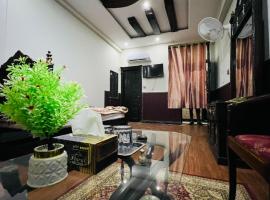 UK Hotel, hotel in Abbottābād